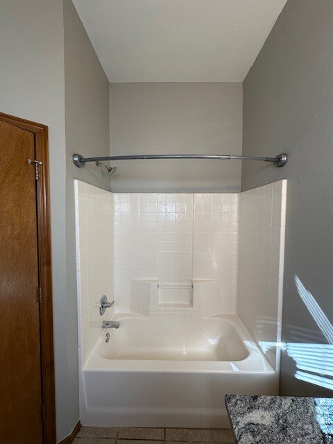 Building Photo - 2709 SE 91st St