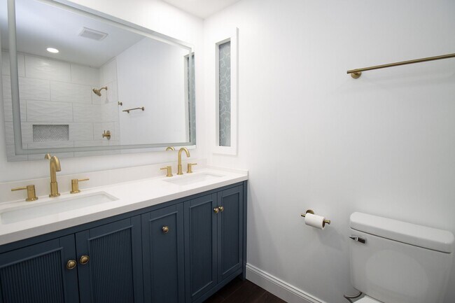 Building Photo - Beautiful Three Bedroom Home for Rent – 1440 Land of Lakes Circle, Lexington, SC