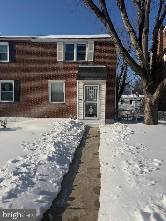 Building Photo - 304 High St