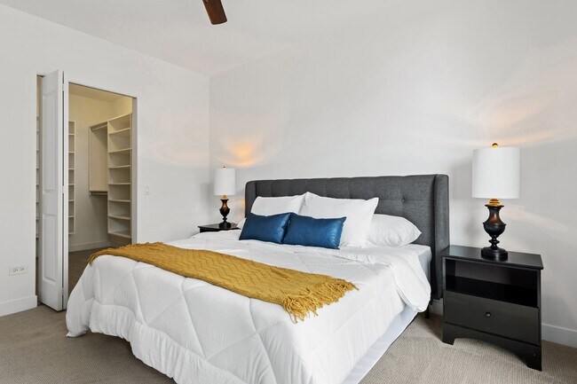 Building Photo - 200 N Jefferson St