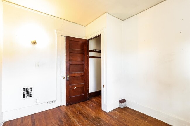 Building Photo - 1708 Shipherd St