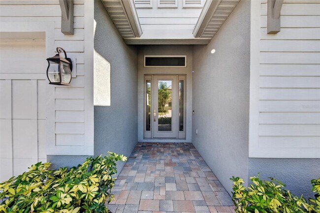 Building Photo - 5504 Title Row Dr