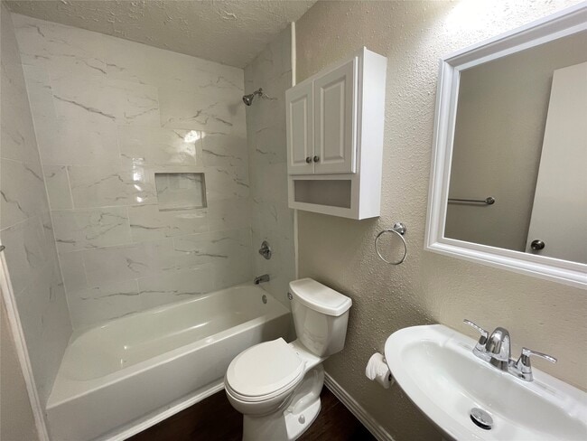 Building Photo - 22826 Elkana Deane Ln