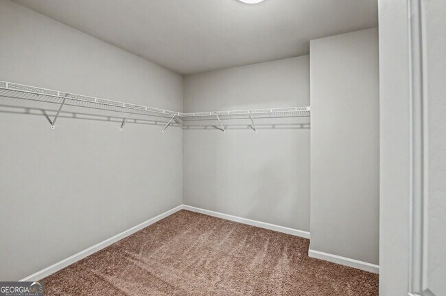 Building Photo - 1230 Grey Rock Way