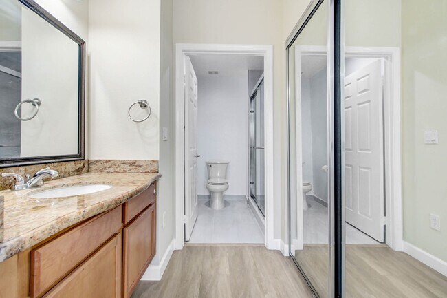 Building Photo - Coming Soon! 2 Bedroom 2 Bathroom condo in the beautiful Sonata @ Canyon Crest Community!