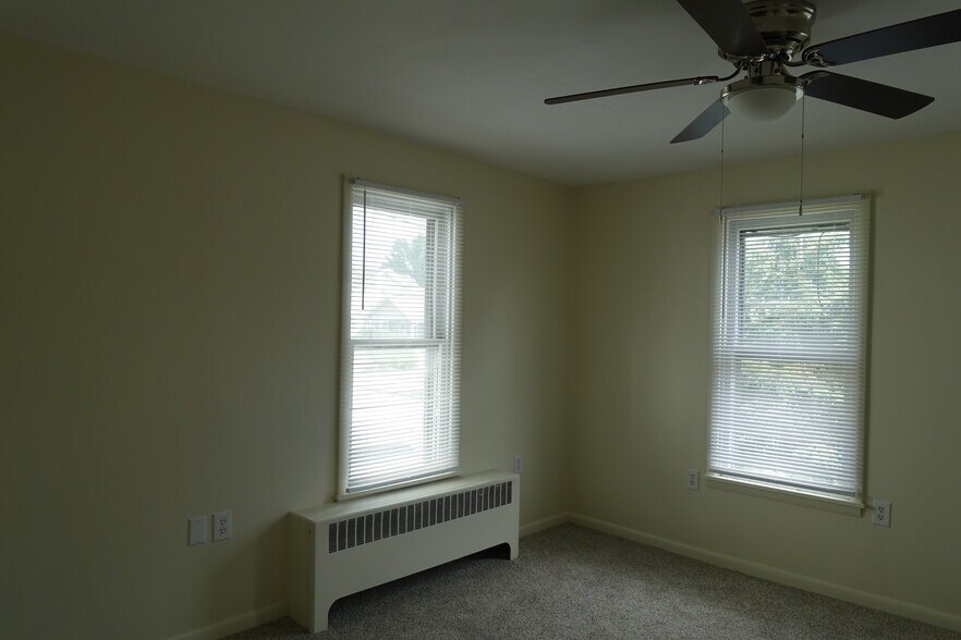 BR1 - 503 N Chestnut St