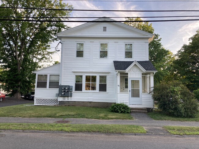 43 Main St - 43 Main St Belchertown MA 01007 | Apartment Finder