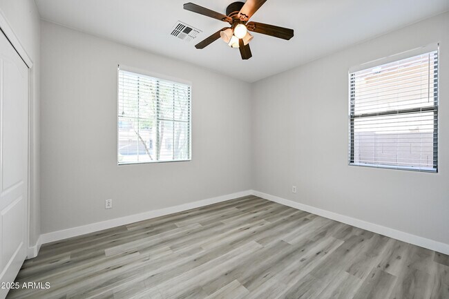 Building Photo - 2426 W Horsetail Trail