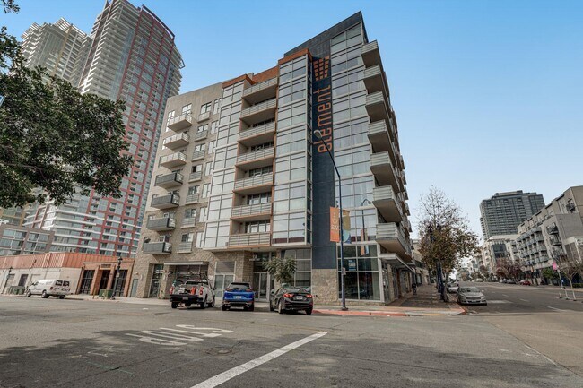 Building Photo - 550 15th St