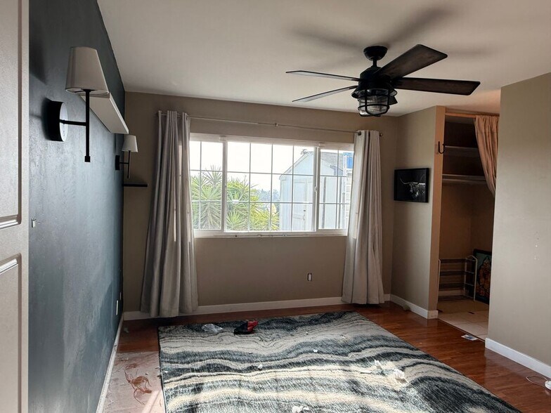 Building Photo - 6985 Ramfos Ln