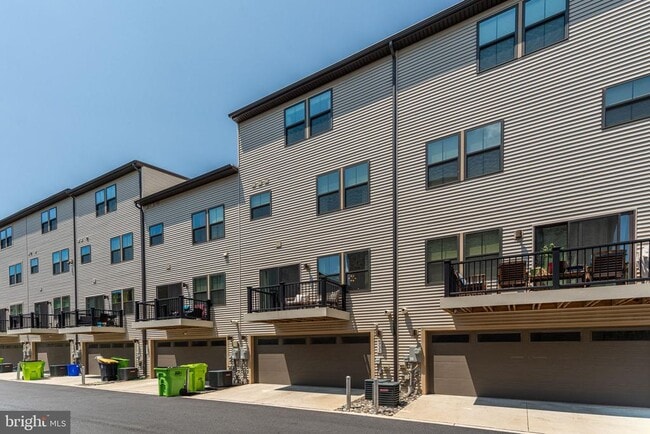 Building Photo - 4733 Towne Park Rd