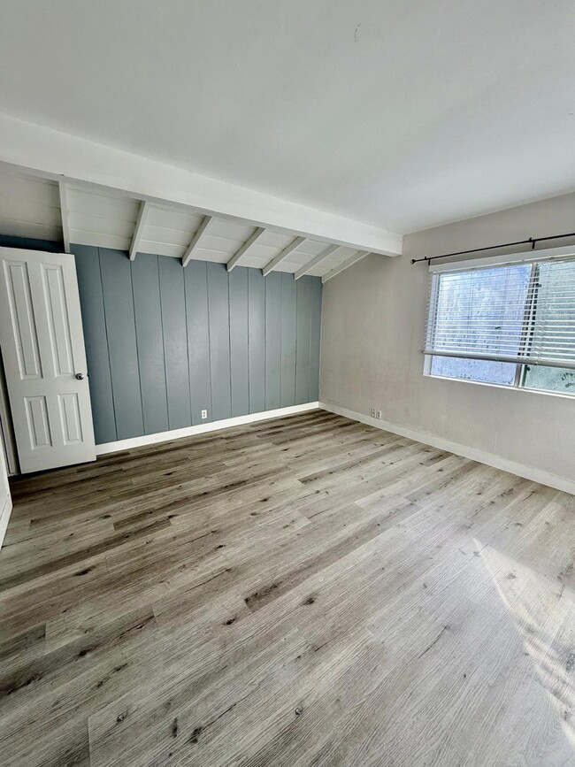 Building Photo - 21157 1/2 Placeritos blvd