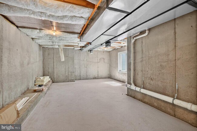 Building Photo - 950 Shackamaxon St