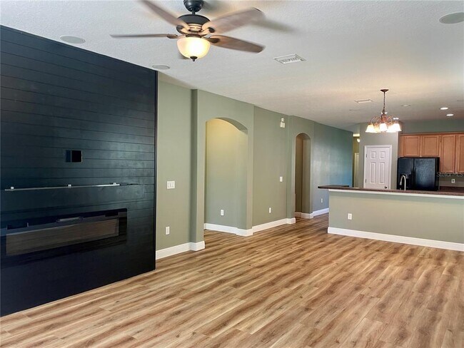 Building Photo - 10131 Celtic Ash Dr