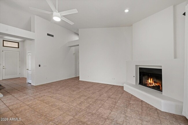 Building Photo - 6422 E Blanche Dr