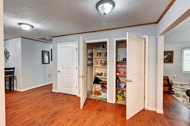 Building Photo - 170 Mesa Verde