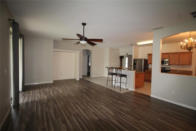 Building Photo - 3724 Eagle Pass St