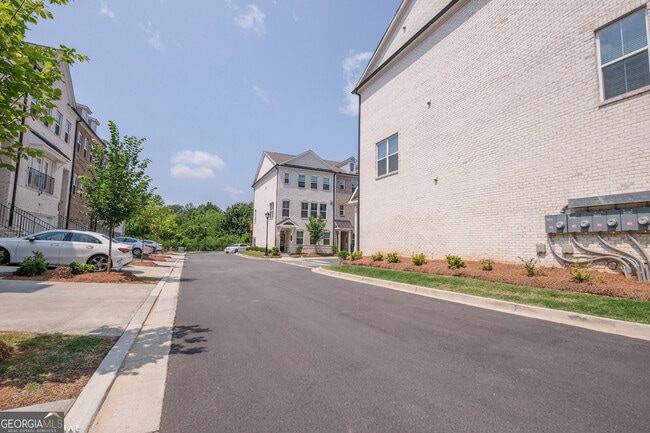 Building Photo - 2247 Pink Hawthorn Dr