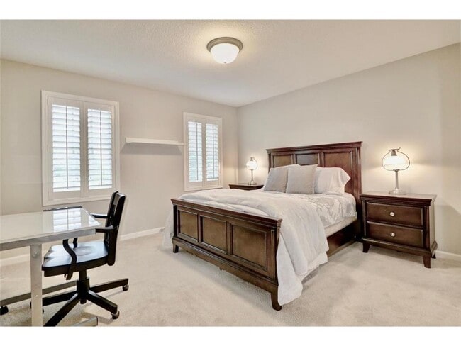 Building Photo - 10617 Sonoma Ridge