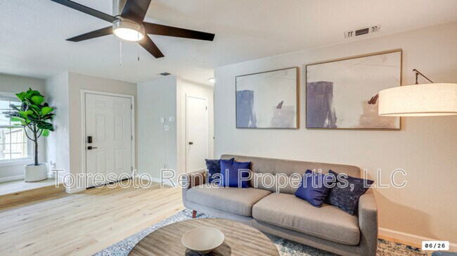 Building Photo - 5524 Allbrook