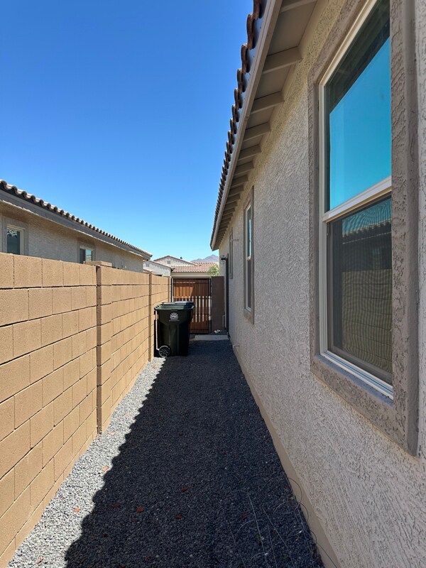 Building Photo - 14838 S 179th Ave
