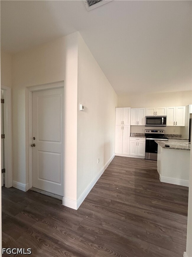 Building Photo - 454 Grant Blvd