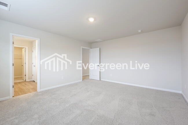 Building Photo - now