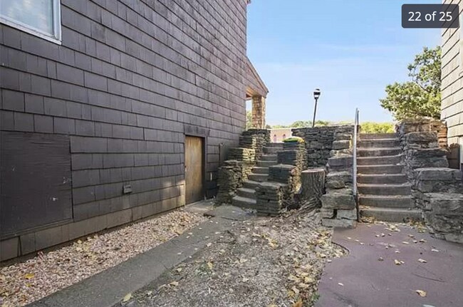 Building Photo - 4605 Harrison St