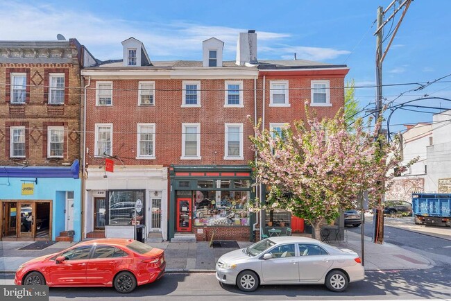 Primary Photo - 520 S 4th St