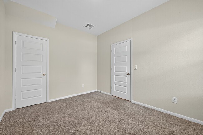 Building Photo - 8304 Bristlecone Pne Wy