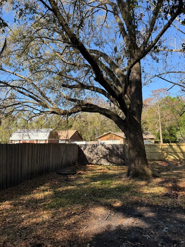 Building Photo - 7984 Gulf Rd S