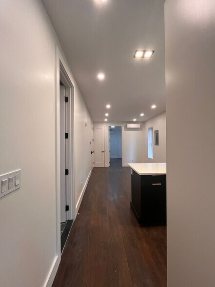 Building Photo - 276 Hoboken Ave