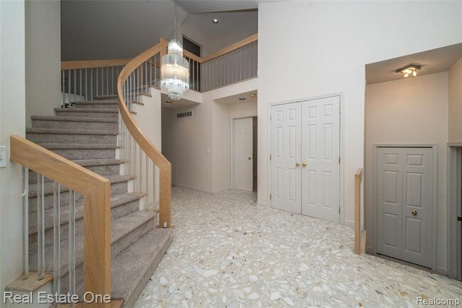 Building Photo - 37412 Legends Trail Dr