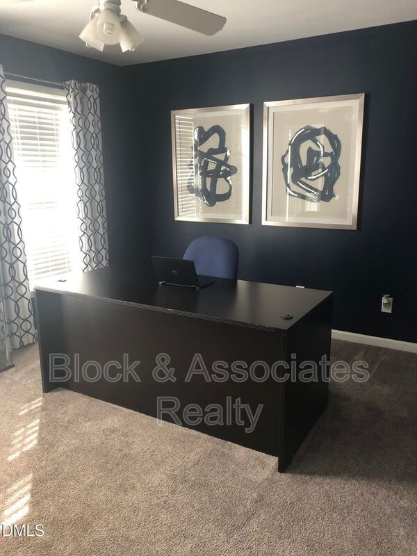 Building Photo - 603 Knightsborough Way