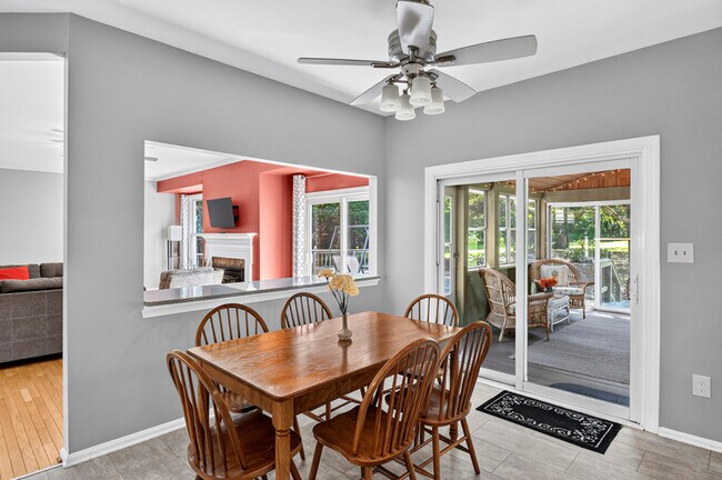 Building Photo - 4512 Rutherford Way