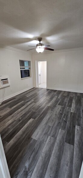 Building Photo - 1855 Sherman St