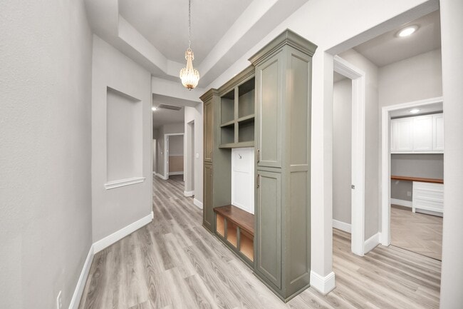 Building Photo - 10719 Lacaille Ln