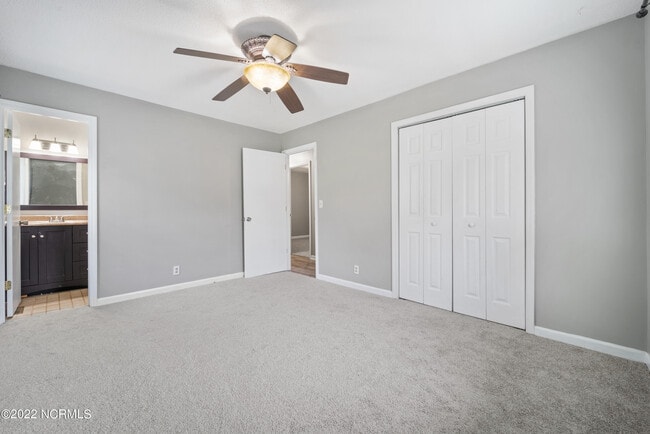Building Photo - 206 Lorraine Ct