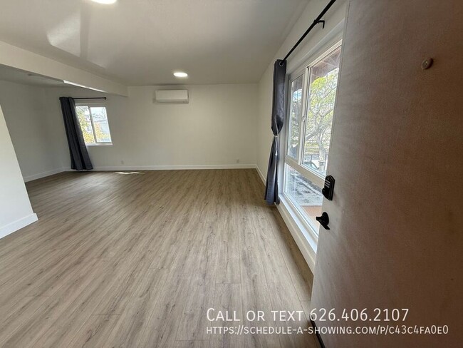 Primary Photo - Modern 1-Bedroom-1 MONTH FREE – $2,400 | I...