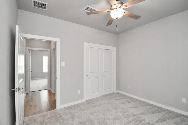 Building Photo - 23823 Cumberland Ridge Dr