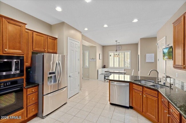 Building Photo - 14261 W Harvard St