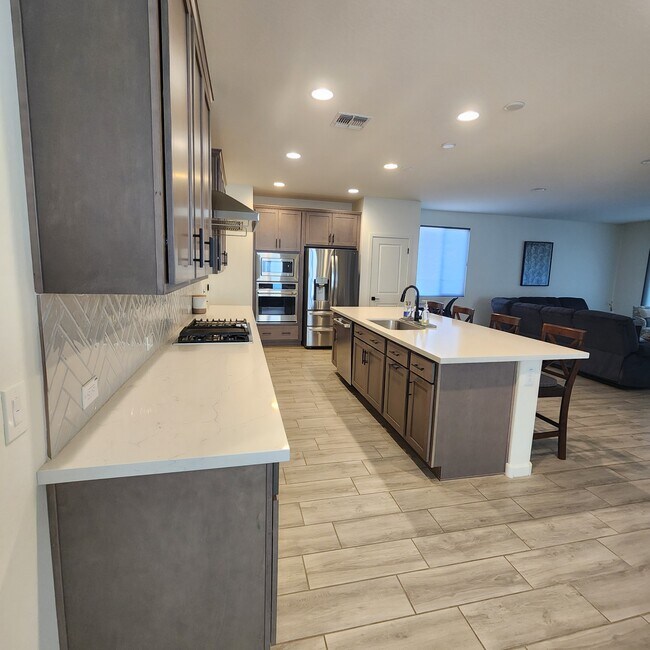 Building Photo - 4334 Ponderosa Trl