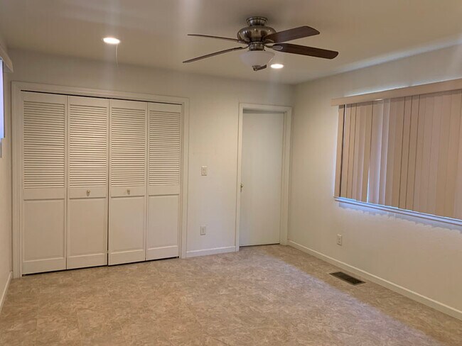 Building Photo - 4631 Lobo Trail