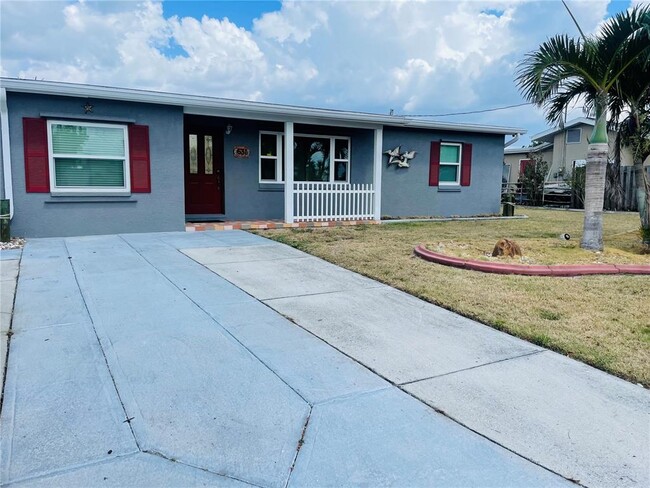 Building Photo - 631 Palmetto Dr