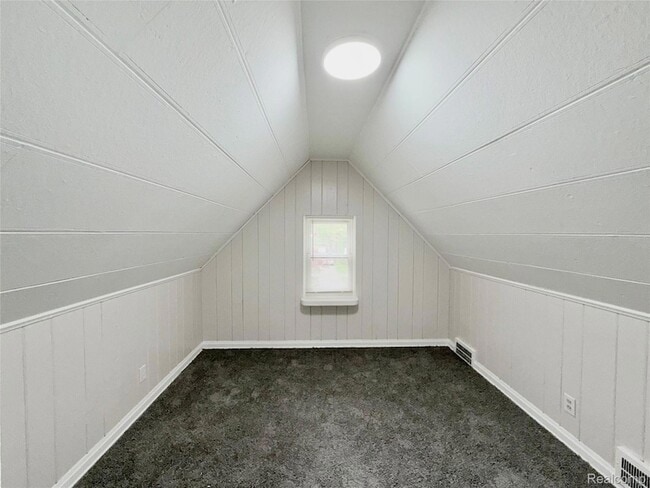 Building Photo - 10630 Whitehill St