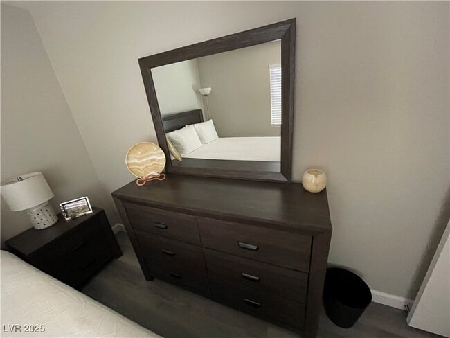 Building Photo - 2050 Towering Pines St