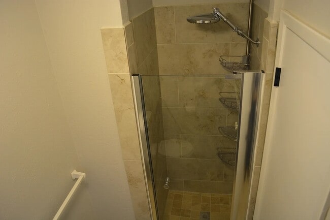 Building Photo - 1821 E Cedar Elm Dr