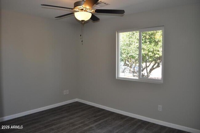 Building Photo - 3739 E Montecito Ave