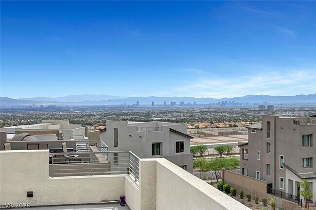 Building Photo - 11580 Midnight Melody Ave