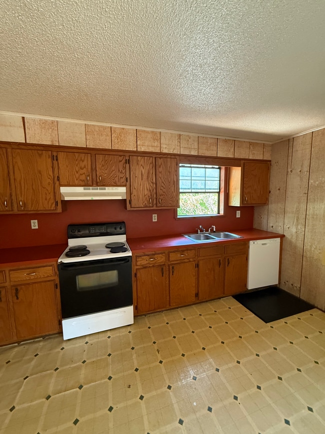 Building Photo - Oak Ridge Apartment